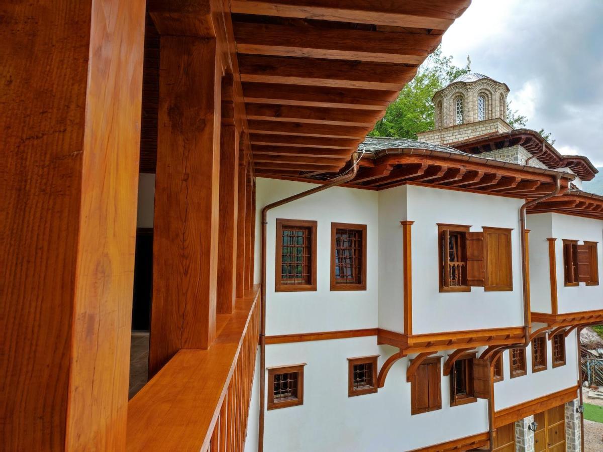 Guest Mansion, Гостински Палат Rostusa Exterior photo