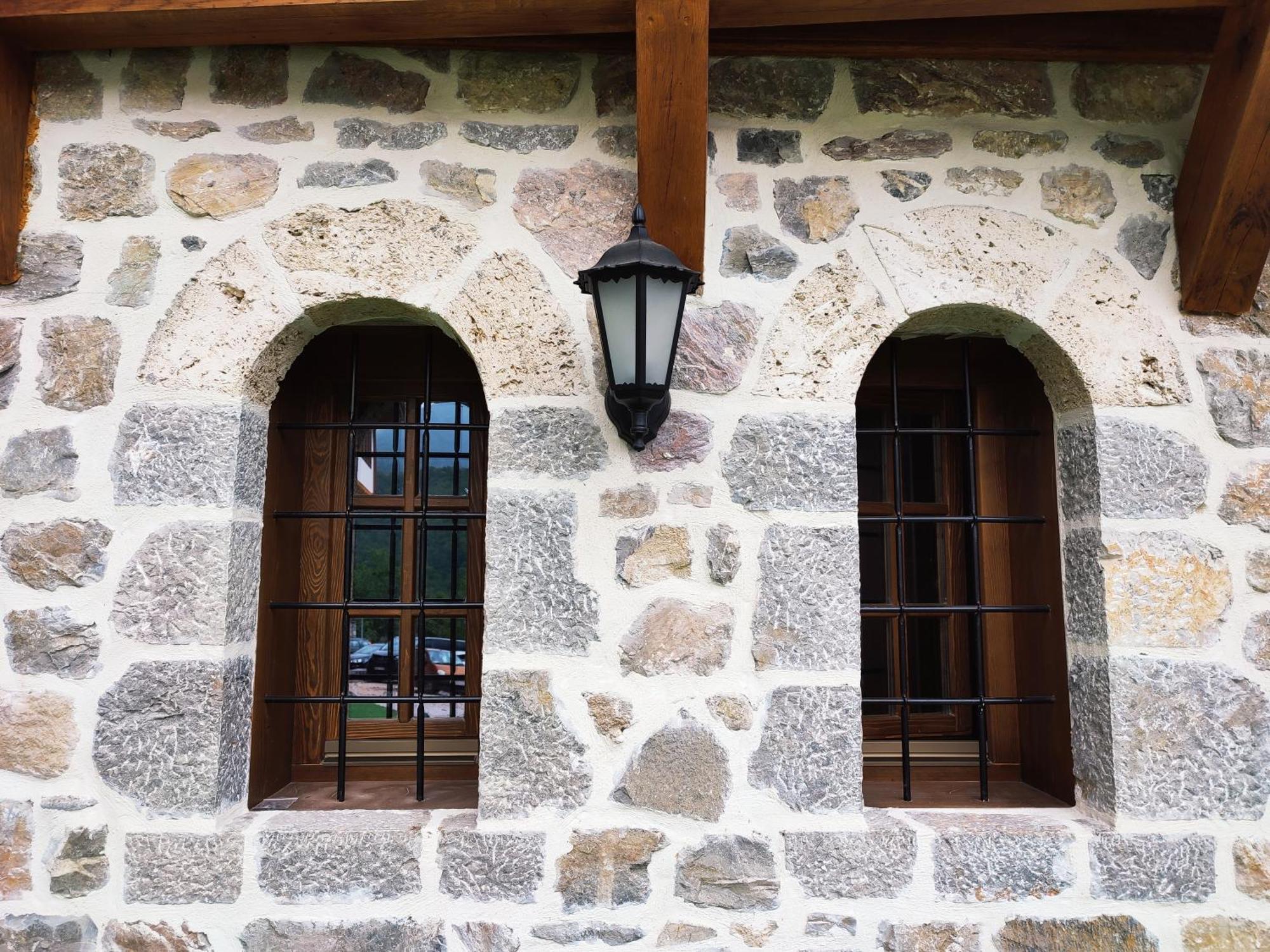 Guest Mansion, Гостински Палат Rostusa Exterior photo
